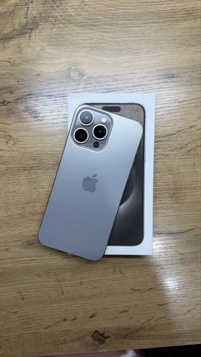 iPhone 15 Pro Max 256 GB Natural Titanium