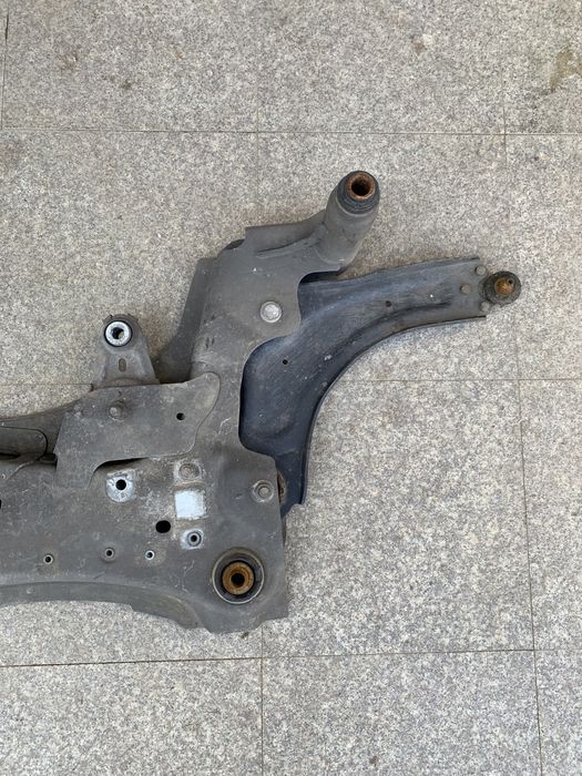Cadru jug Scenic 3 Megane 3 Fluence fata. OEM stare f buna!