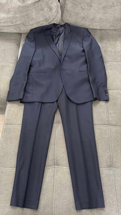 Costum barbati bluemarin inchis Sacou marimea 50 Pantaloni marimea 48