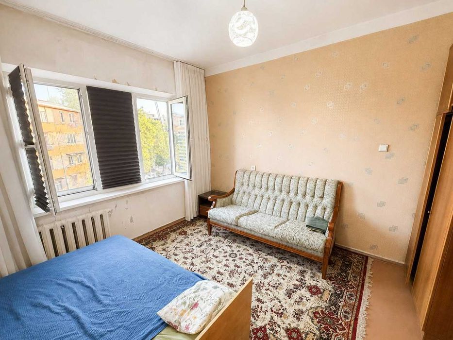 Продается 5-комнатная квартира, Чиланзар 20 квартал.