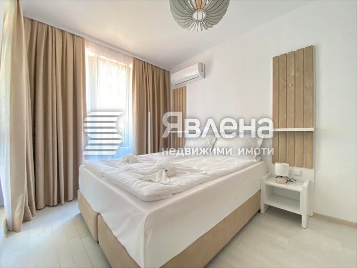 Продава се Тристаен апартамент в Приморско - 88 кв.м за 1478 €/кв.м - Снимка #4