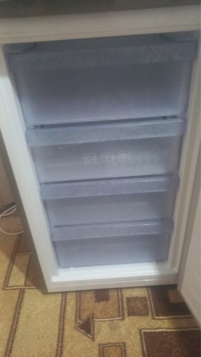 Холодильник техника