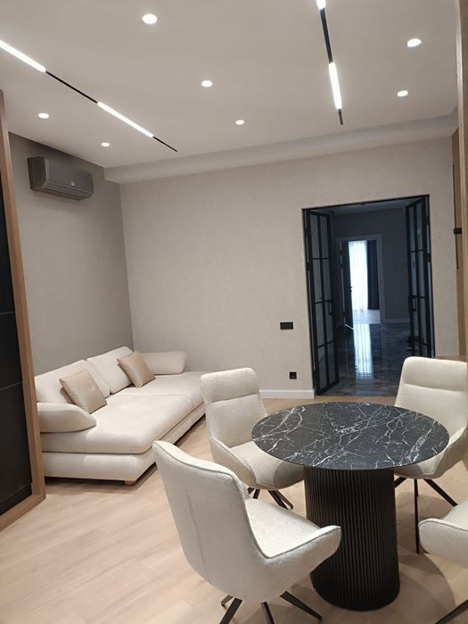 ЖК Milano 3х комнатная 100м² Авторский проект мебель+техника Hofmann