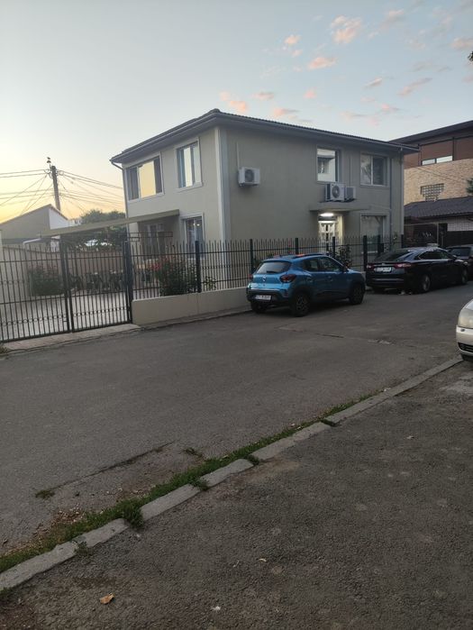 Vând vila P+1 zona Inel2