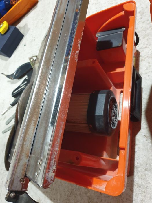 Mașină de tăiat gresie și faianță