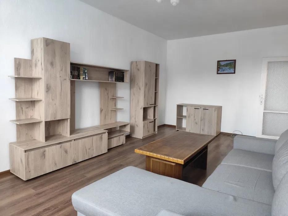 Дава се под наем Двустаен апартамент в София, Гоце Делчев - 60 кв.м за 620 € - Снимка #1