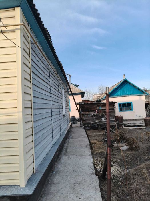 Продам два дома по цене одного