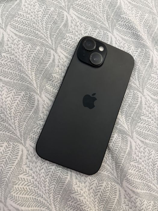 Iphone 15 impecabil