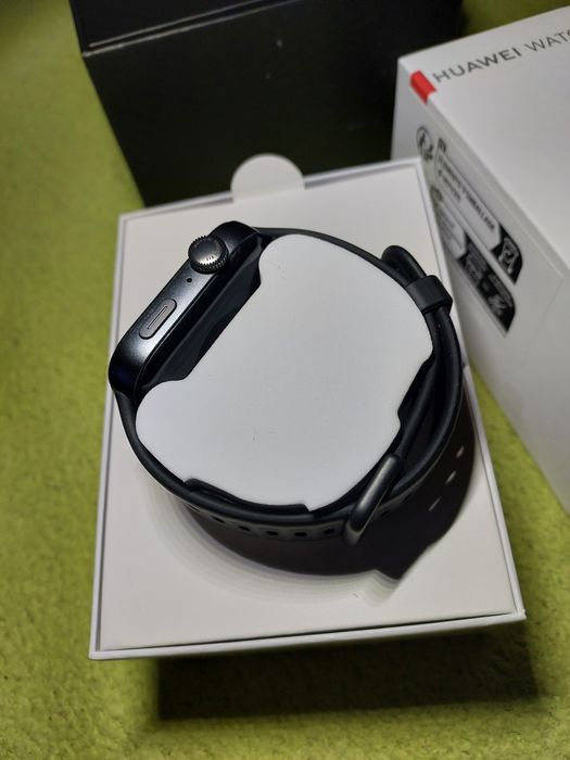 Huawei Watch Fit 3 NOU  schimb/vând