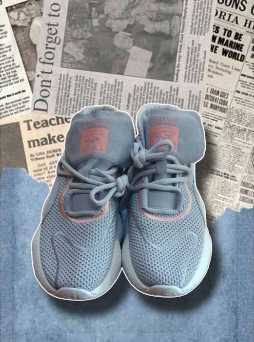 Женские качественные кроссовки