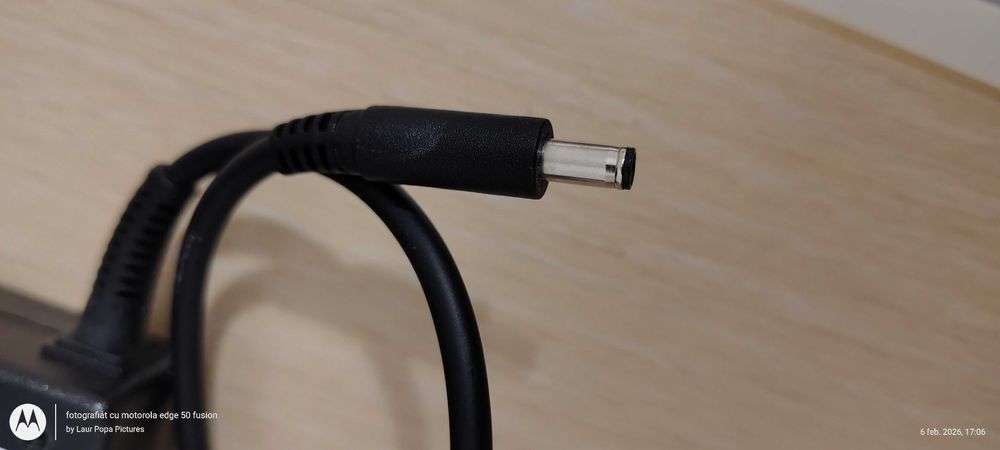 Încărcător de laptop Dell, 65W