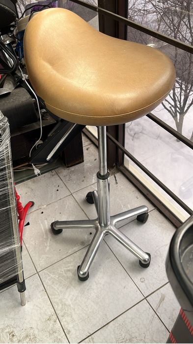 Стул седло срочно продается