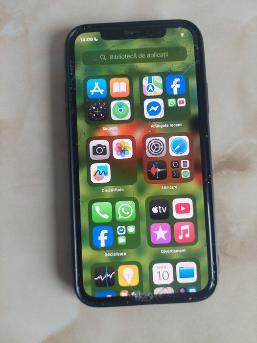 Vând Apple iPhone Xs Neverlocked, scăpat dar funcțional //poze reale