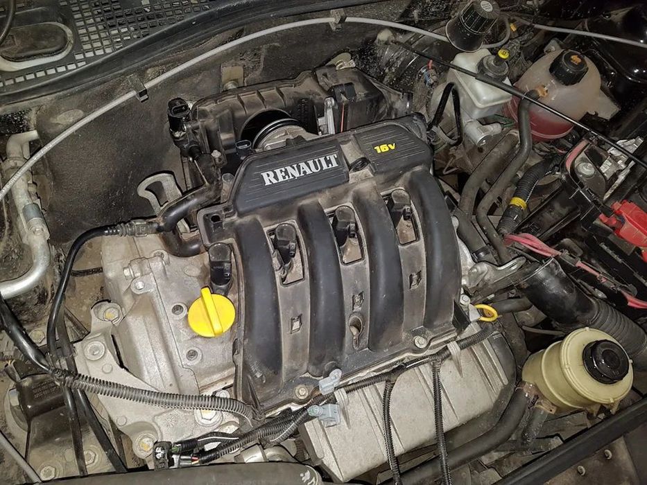 Привозные двигатель К4М лада ларгус