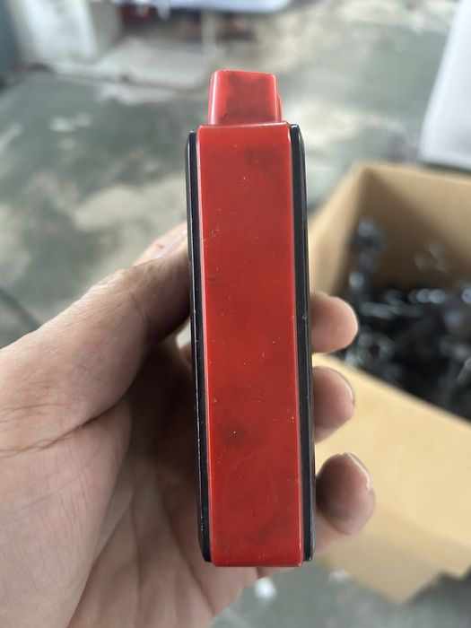 Tester launci se aprinde becurile