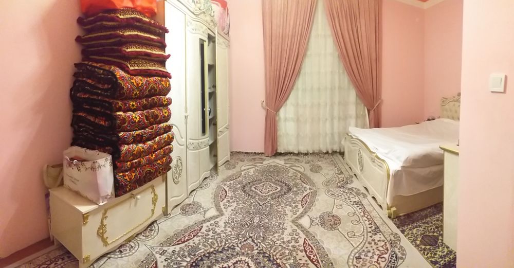 Xovli srochna sotiladi