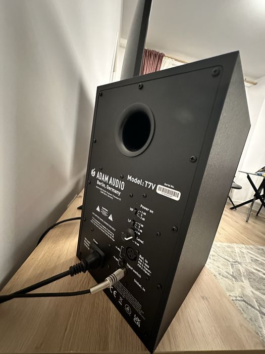 Monitoare Adam Audio T7V