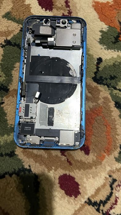 Корпус с шлейфами