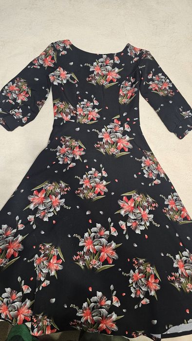 Четыре платья за 4000