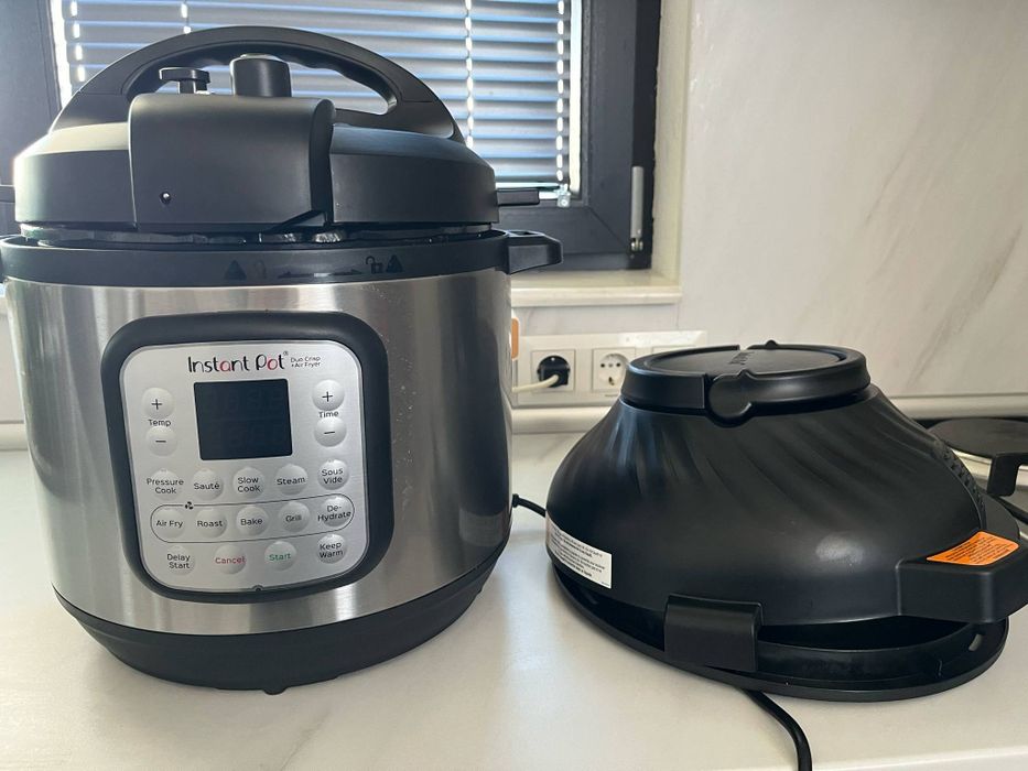 Instant Pot Duo Crisp+ Air fryer