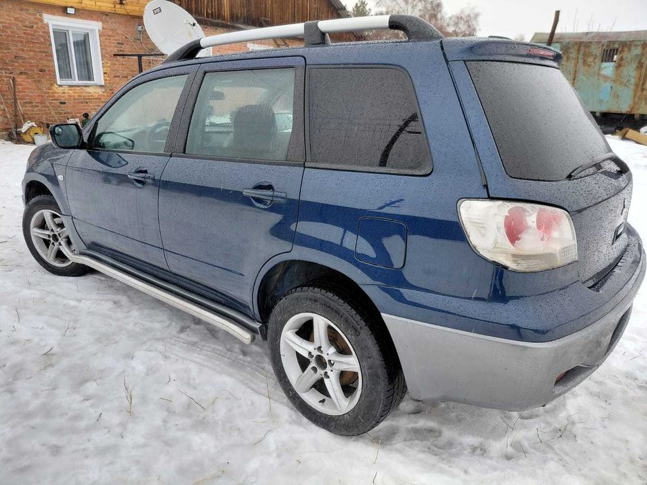 Продам Mitsubishi Outlander 2003