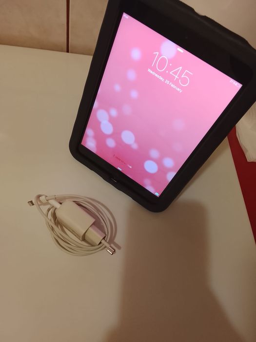 Apple IPad Mini ( Space Grey ) - stare excelentă !