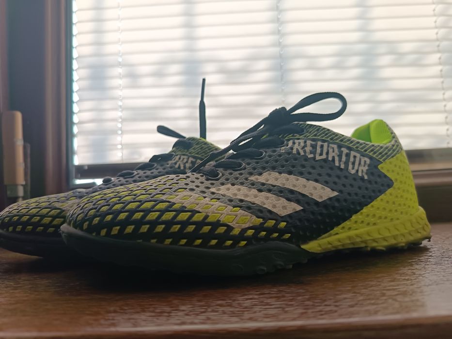 Пачти янги обувь