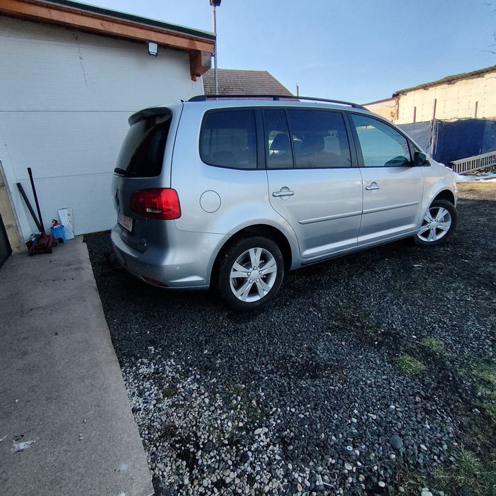 Vw Touran benzina 2013 euro 5 perfecta stare ieftin GARANȚIE