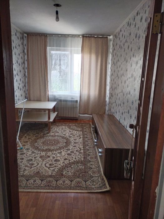 Продам трёхкомнатную квартиру