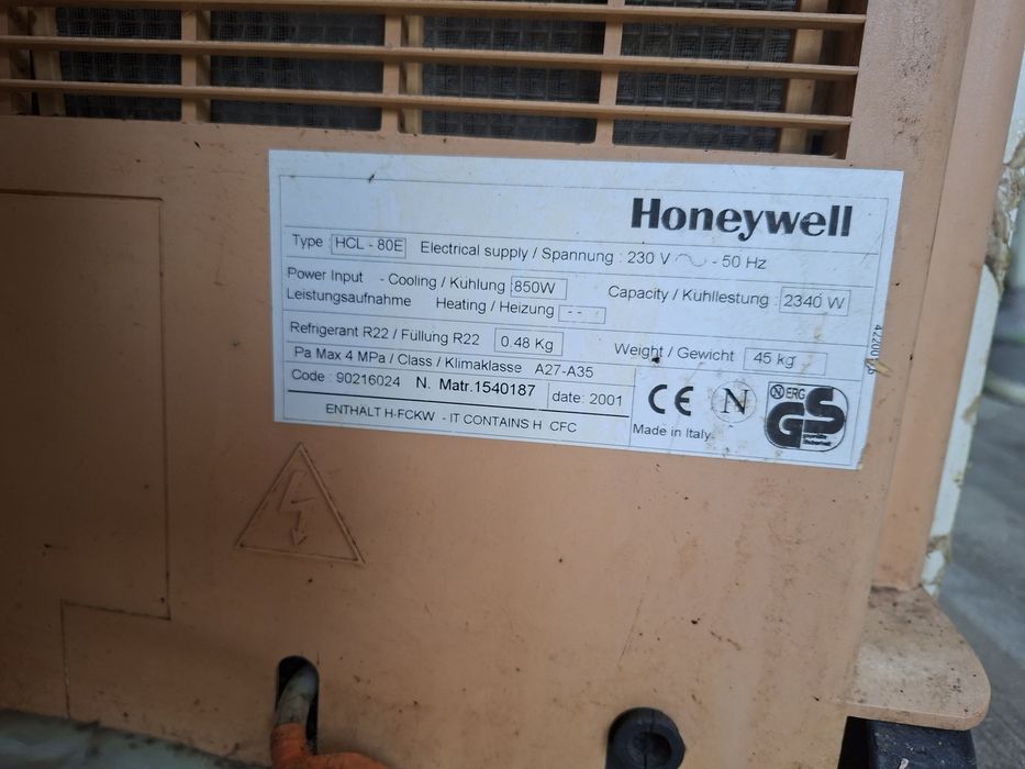 Aer conditionat HONEYWELL 8000 BTU portabil