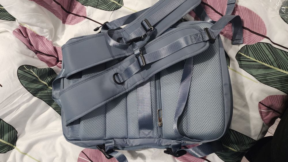 Рюкзак         .