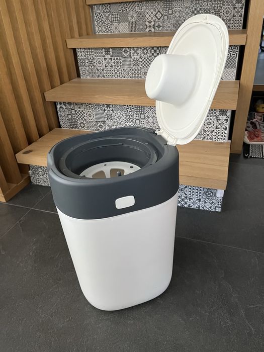 Кош за памперси Tommee tippee