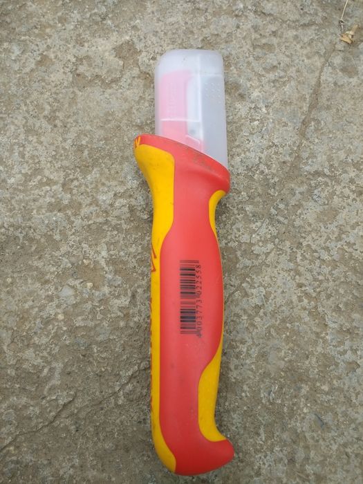 Vind catâr KNIPEX 1000V pentru Electricieni,maden în GERMANIA