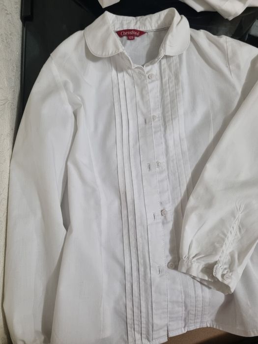 рубашка школьная на девочку б/у