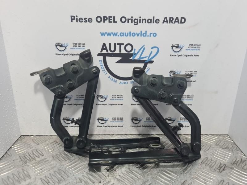 Balama Capota stanga dreapta Opel Corsa E