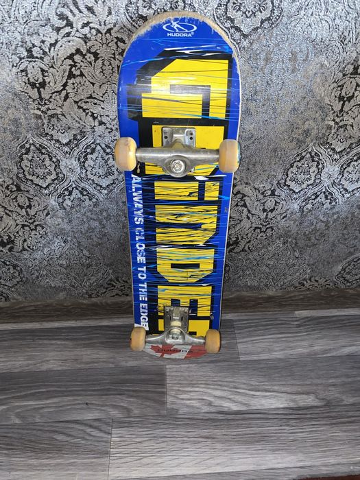 Продам скейтборд