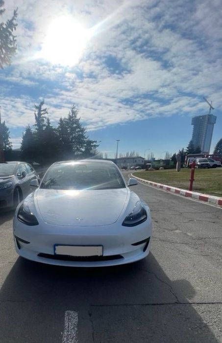 Inchiriez masini uber