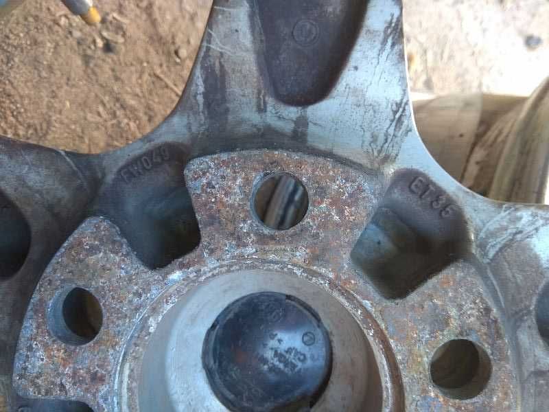 Продам оригинальные легкосплавные диски "BBS"