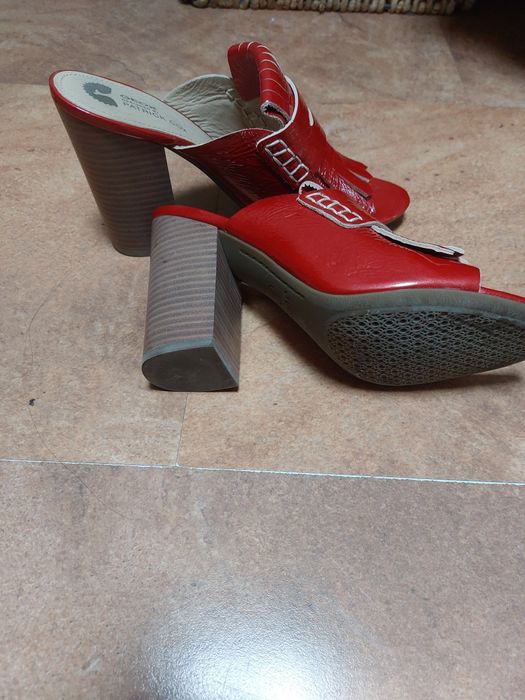 GEOX червени отворени обувки