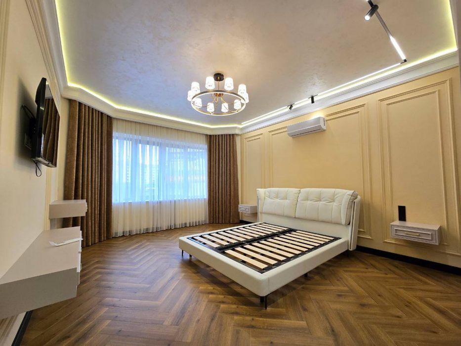 Сдаётся 4х комнатная квартира в элит Жк Габус на метро Ойбек!