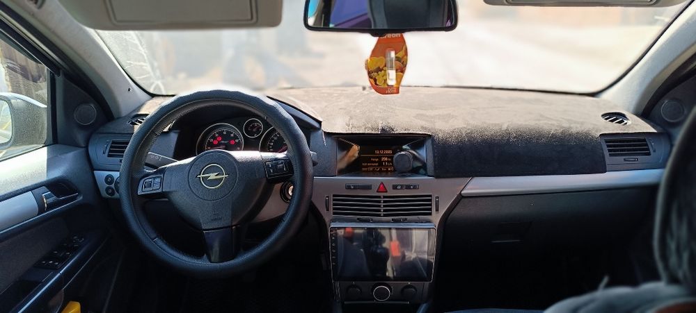 Opel Astra H 2005 года