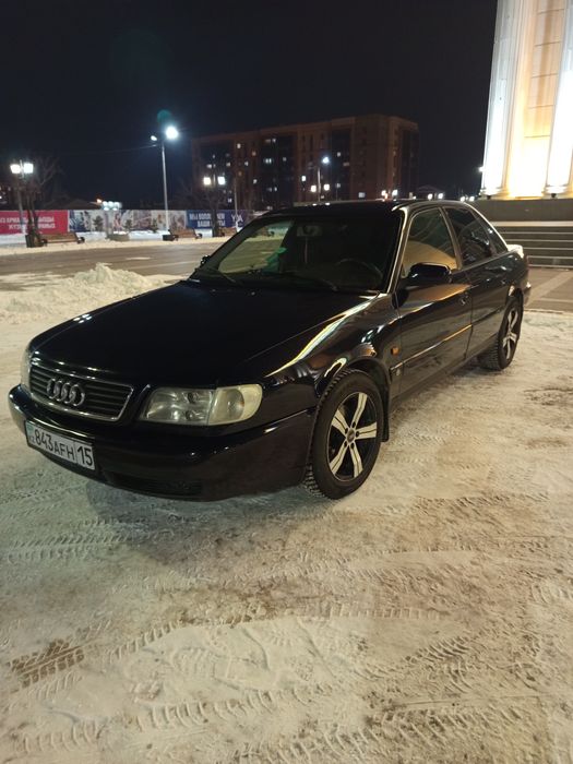 Продам Ауди а6 с4 2литра
