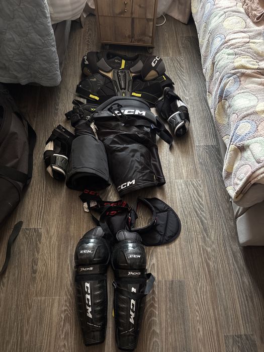 Хоккейная форма