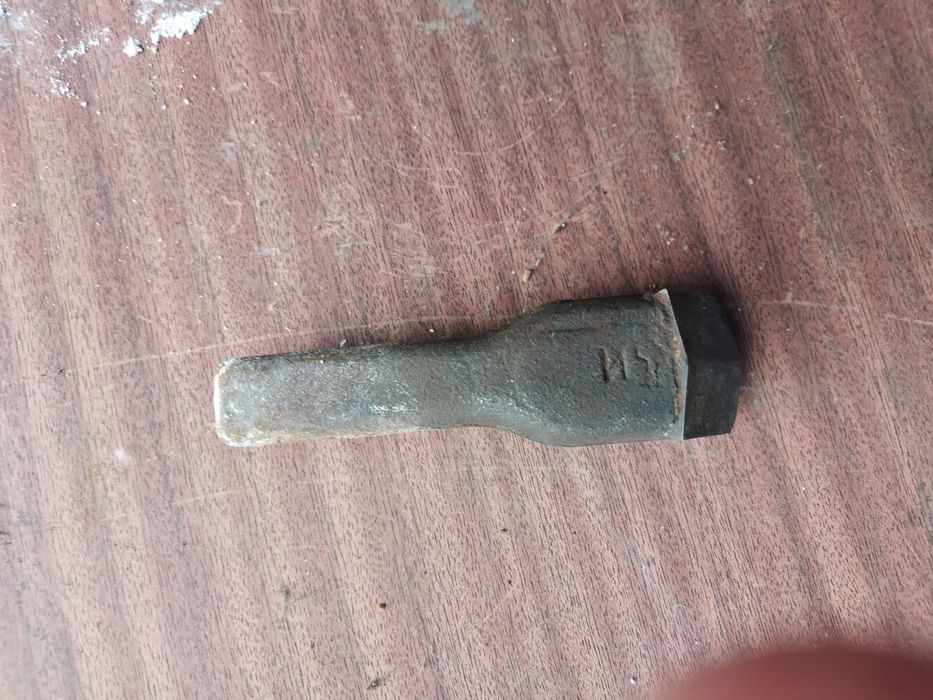 Запчасти на бур машину