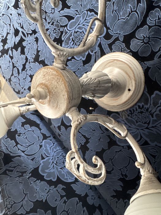 Люстра три рожка , пара