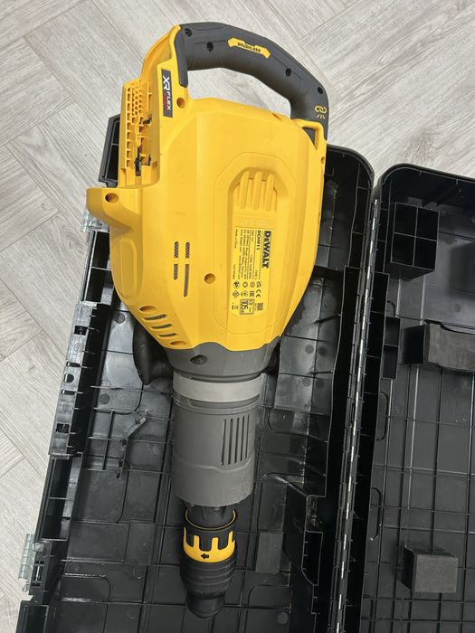 Dewalt DCH 911 pikamer 54V