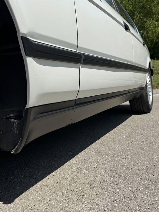 Bmw 730 i  1991 manual inmatriculat retromobil