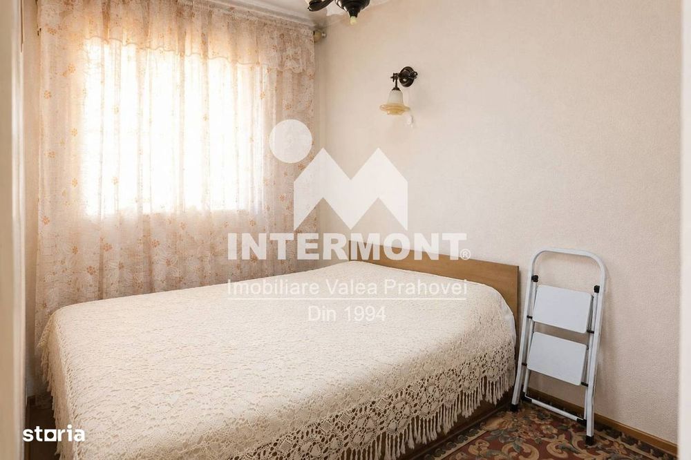 Apartament 3 camere Sinaia- etaj intermediar