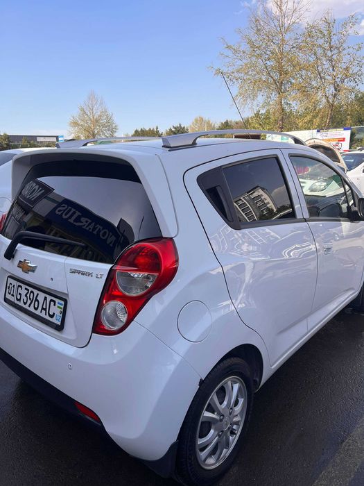 Spark 2022 avtomat boshiga 300$