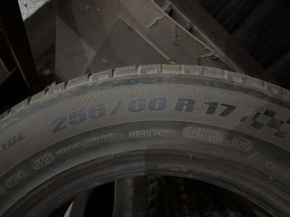 Комлект летних б/у шин Мишлен 255/60/17